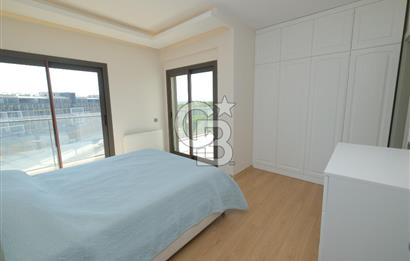 ÇİĞLİ GREEN PARK SİTESİNDE 2+1 TERASLI FULL EŞYALI KİRALIK DAİRE