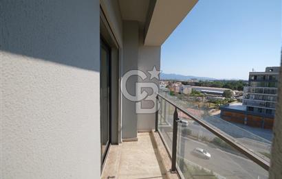 ÇİĞLİ GREEN PARK SİTESİNDE 2+1 TERASLI FULL EŞYALI KİRALIK DAİRE