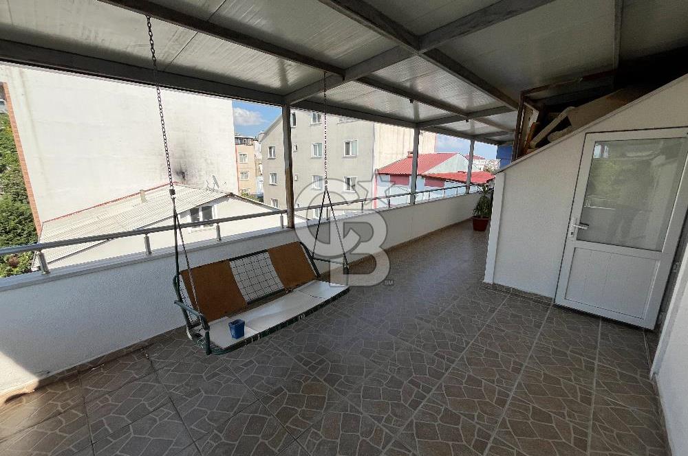 Ulus Mah. Yeşil Cami Karşısı Satılık iki Aileye Uygun Dubleks