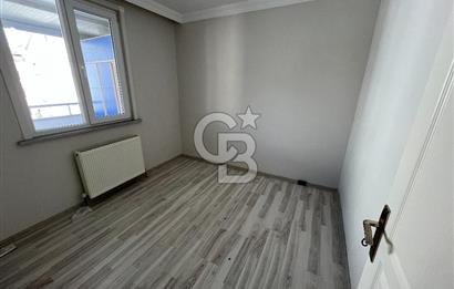 Ulus Mah. Yeşil Cami Karşısı Satılık iki Aileye Uygun Dubleks