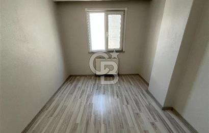 Ulus Mah. Yeşil Cami Karşısı Satılık iki Aileye Uygun Dubleks