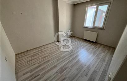 Ulus Mah. Yeşil Cami Karşısı Satılık iki Aileye Uygun Dubleks