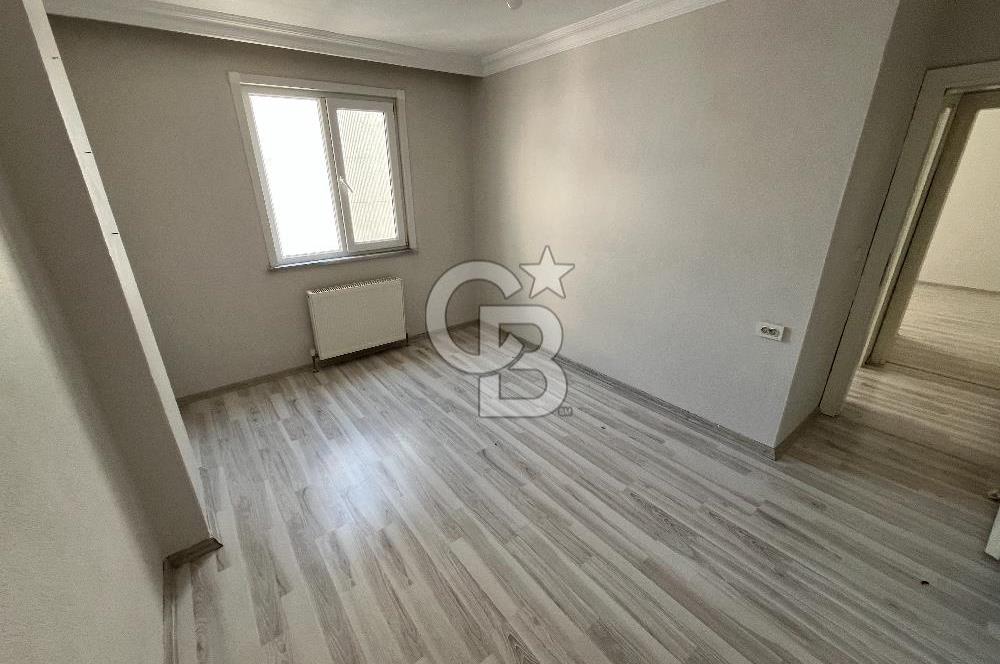 Ulus Mah. Yeşil Cami Karşısı Satılık iki Aileye Uygun Dubleks