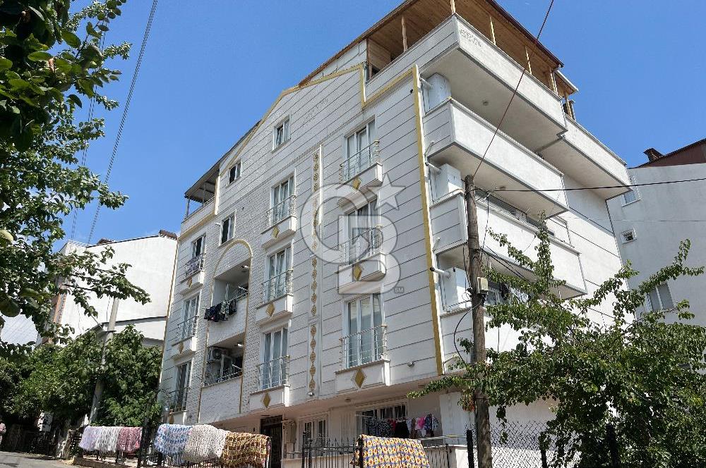 Ulus Mah. Yeşil Cami Karşısı Satılık iki Aileye Uygun Dubleks