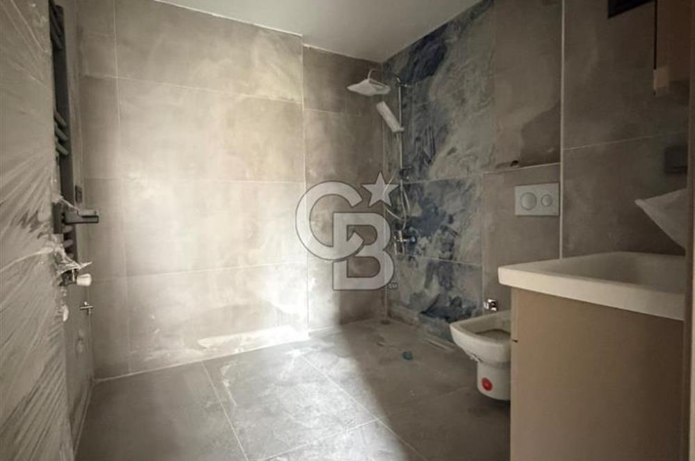 ÇİMENLİ'DE DENİZ MANZARALI SIFIR LÜKS DAİRE