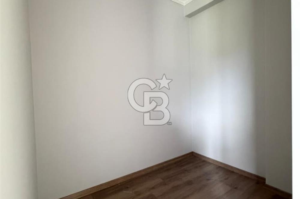 ÇİMENLİ'DE DENİZ MANZARALI SIFIR LÜKS DAİRE