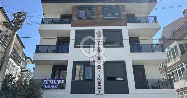 Ayvalık Ali Çetinkaya'da Kiralık 2+1 Doğal Gazlı Daire - 367333