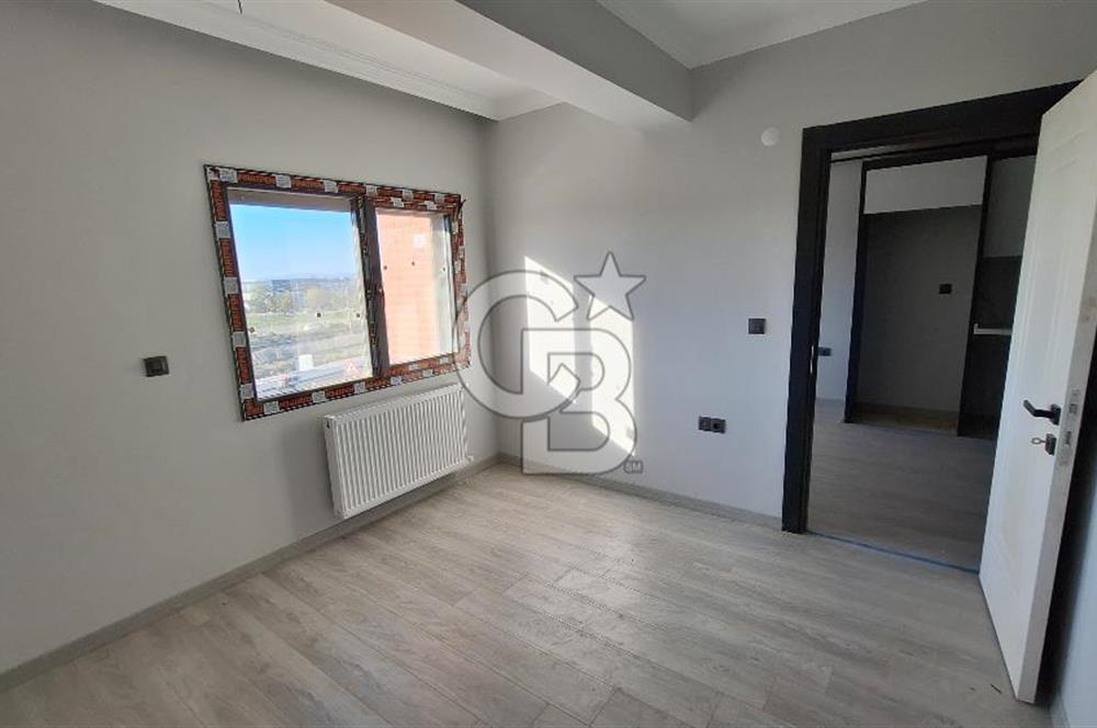 ULUKENT İZBAN YAKINI SATILIK ARA KAT 1+1 DAİRE
