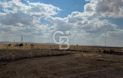 Gölbaşı Emirler’de 14 Dönüm Tek Tapu Yatırımlık Tarla