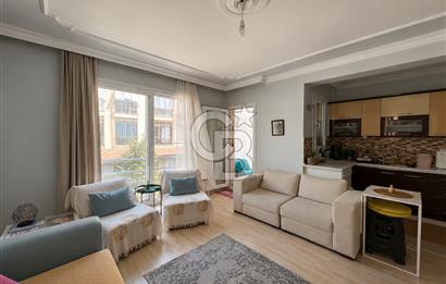 ÇANDARLI MERKEZ'DE 1+1 BAKIMLI SATILIK DAİRE