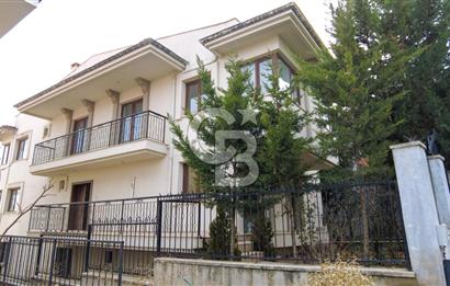Beytepe Merkezi Lokasyonda İleri Natamam  Satılık Lüks Villa