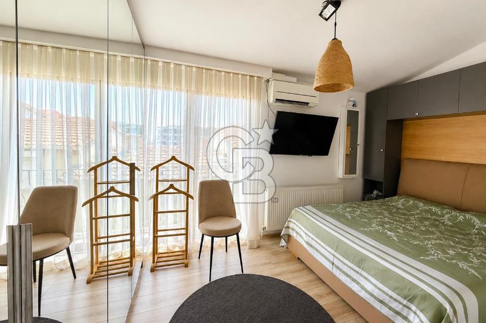 BORNOVA EVKA 3 SARAYKENT ÖZEL TASARLANMIŞ TRİPLEKS KİRALIK VİLLA