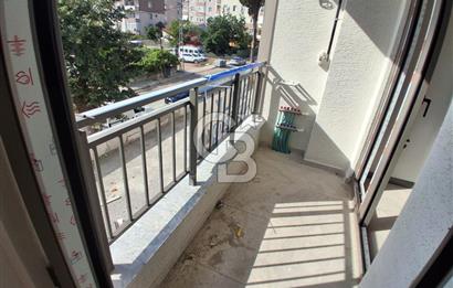 Pendik Kaynarca mah satılık teraslı 80 m2 net fırsat 2+1 daire