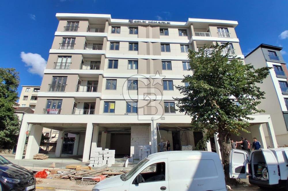 Pendik Kaynarca mah satılık teraslı 80 m2 net fırsat 2+1 daire