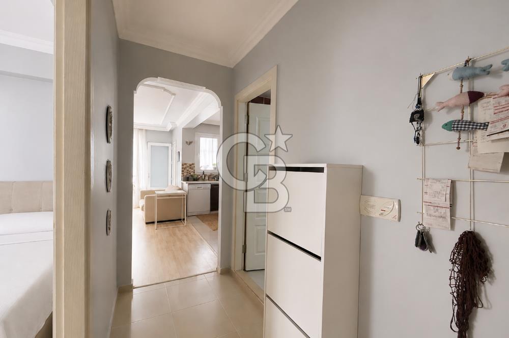 ÇANDARLI MERKEZ'DE 1+1 BAKIMLI SATILIK DAİRE