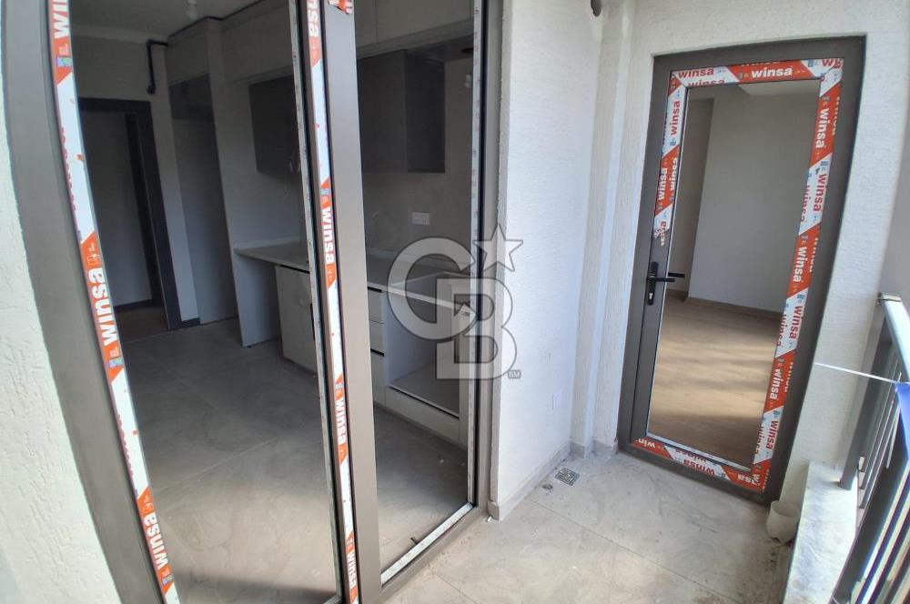 Pendik Kaynarca mah satılık teraslı 80 m2 net fırsat 2+1 daire