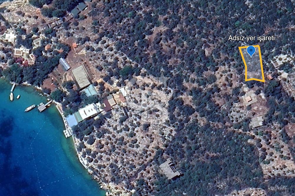 KAŞ LİMANAĞZI BÖLGESİNDE EŞSİZ KONUMDA 712 MT2 TARLA