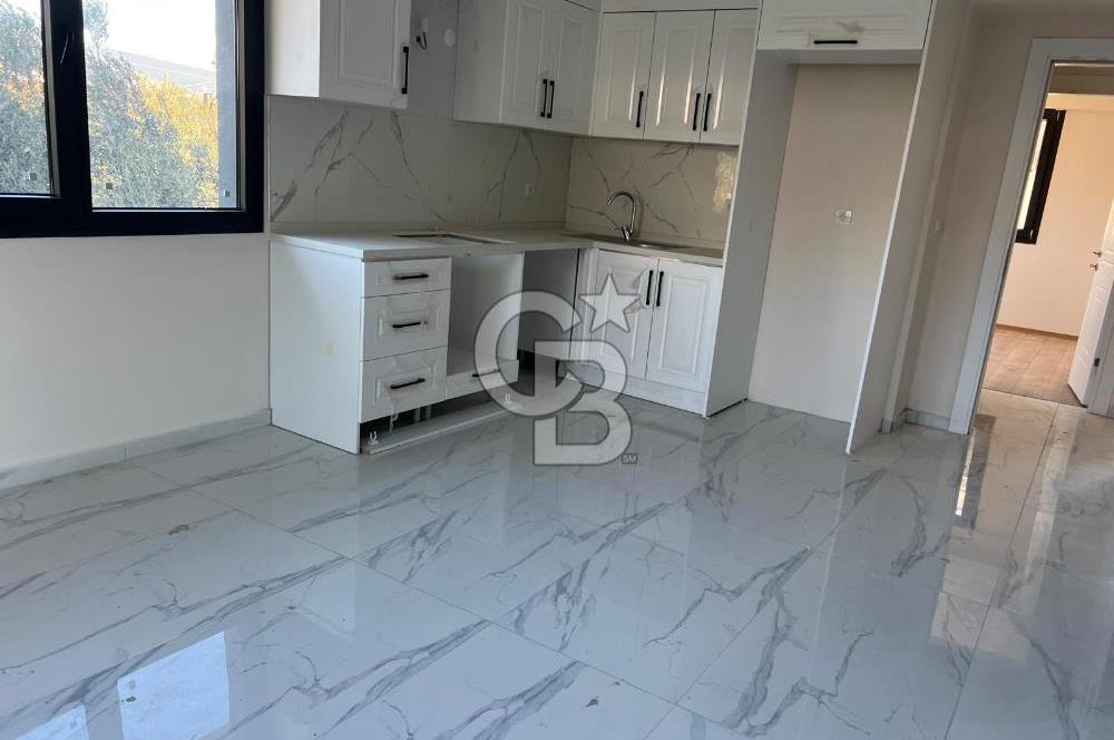 Foça Yenibağarasında Kiralık 2+1 Daire