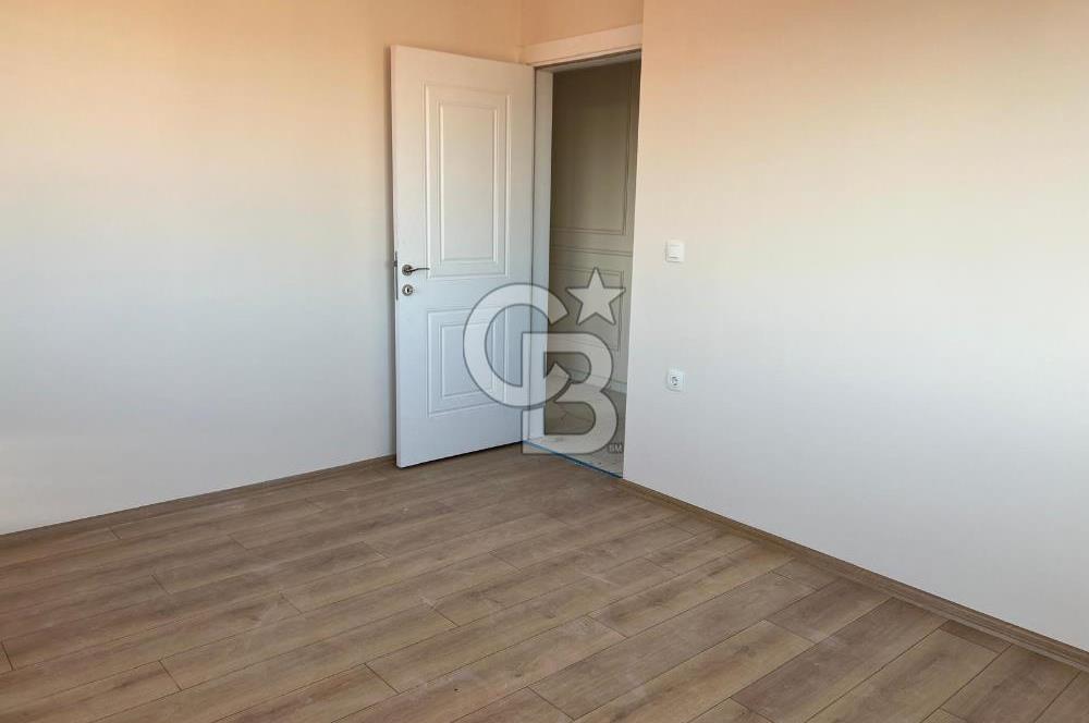 Foça Yenibağarasında Kiralık 2+1 Daire