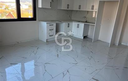 Foça Yenibağarasında Kiralık 2+1 Daire