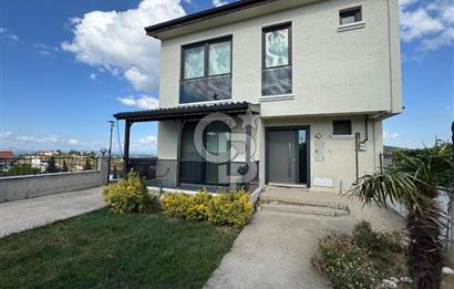 YALOVA ÇİFLİK MAHALLESİ KİRALIK 6+1 MÜSTAKİL TRIPLEKS EV