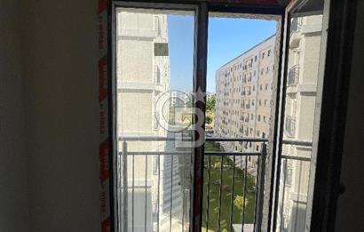 DARAPARK TUZLA'da Kiralık 3+1 Yol Cepheli Ferah ve Aydınlık