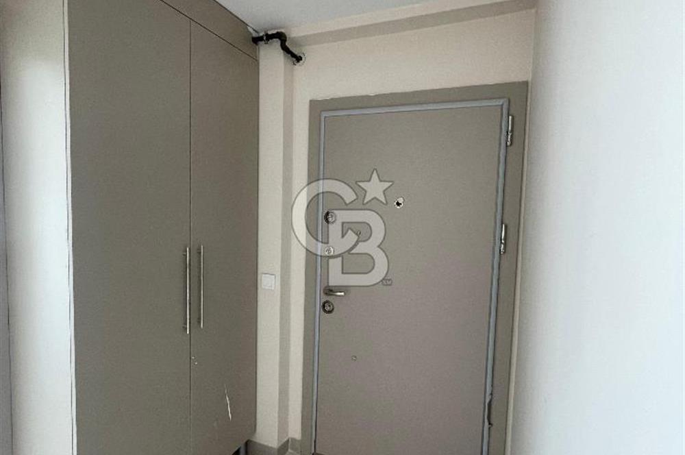 DARAPARK TUZLA'da Kiralık 3+1 Yol Cepheli Ferah ve Aydınlık