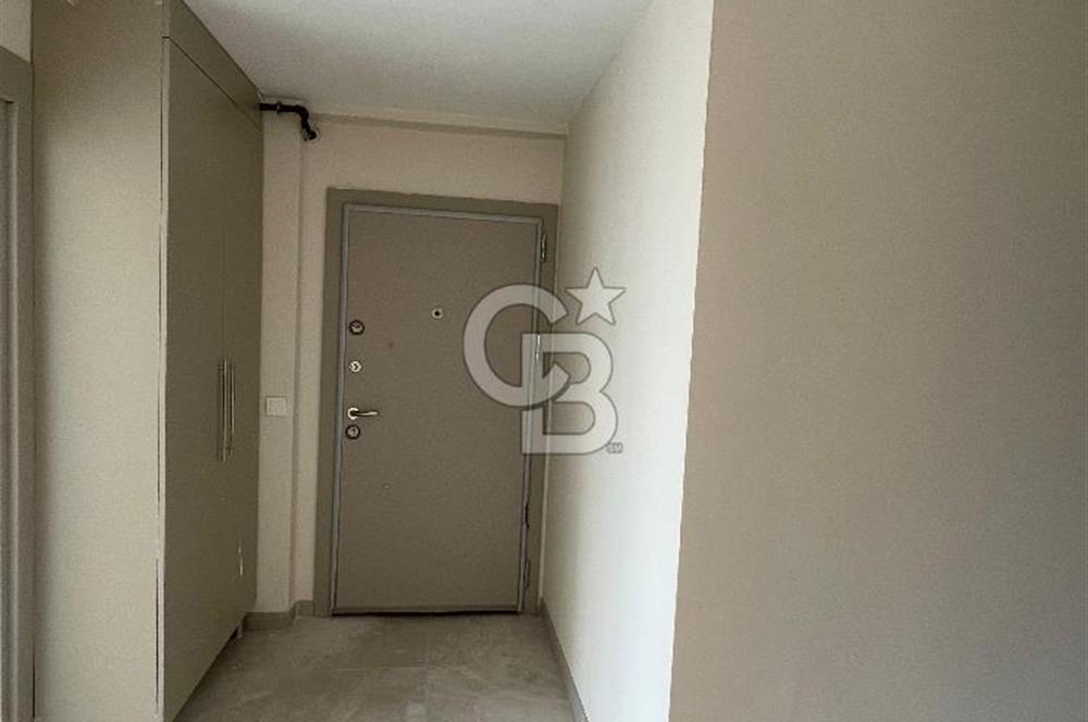 DARAPARK TUZLA'da Kiralık 3+1 Yol Cepheli Ferah ve Aydınlık