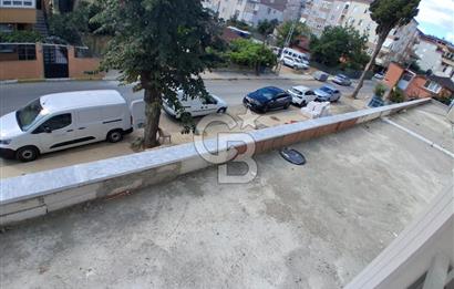 Pendik Kaynarca mah satılık teraslı 80 m2 net fırsat 2+1 daire