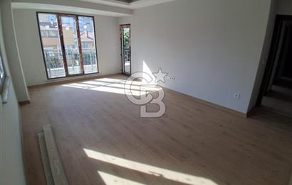 Pendik Kaynarca mah satılık teraslı 80 m2 net fırsat 2+1 daire