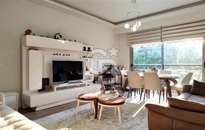Narova 5. Etap'ta Satılık 2+1 Ebeveyn Banyolu Havuzlu Daire