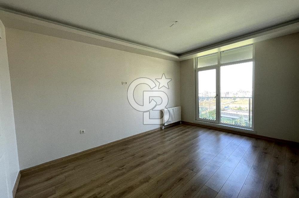 BAĞLICA DA SİTE İÇERİSİNDE KİRALIK 4+1 LÜKS DAİRE