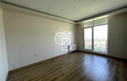 BAĞLICA DA SİTE İÇERİSİNDE KİRALIK 4+1 LÜKS DAİRE