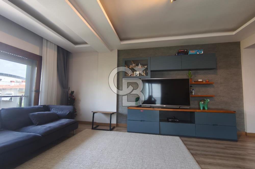 Karşıyaka Bostanlı'nın Kalbinde 2+1 Geniş ve Ferah Kiralık Daire
