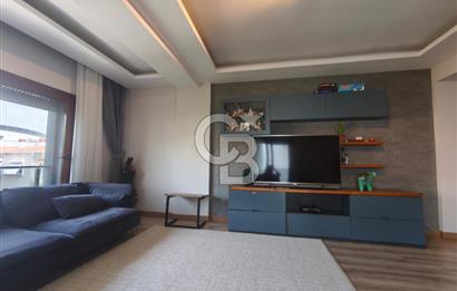 Karşıyaka Bostanlı'nın Kalbinde 2+1 Geniş ve Ferah Kiralık Daire