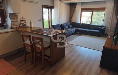 Karşıyaka Bostanlı'nın Kalbinde 2+1 Geniş ve Ferah Kiralık Daire