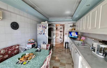 Girne Caddesi Erdil Sitesi'nde Satılık 170m² 3+1 Daire