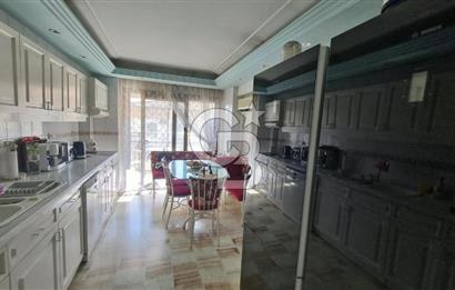 Girne Caddesi Erdil Sitesi'nde Satılık 170m² 3+1 Daire