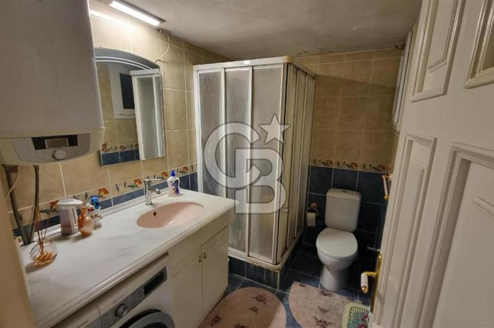 Girne Caddesi Erdil Sitesi'nde Satılık 170m² 3+1 Daire