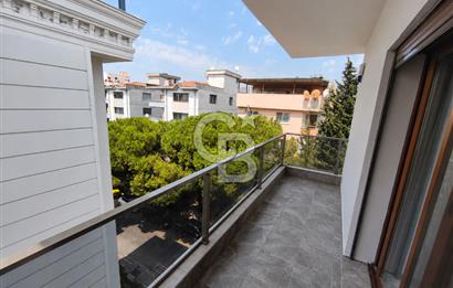 Karşıyaka Bostanlı'nın Kalbinde 2+1 Geniş ve Ferah Kiralık Daire