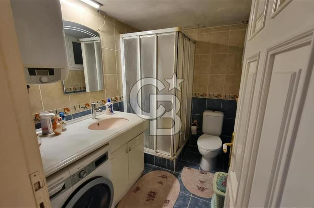 Girne Caddesi Erdil Sitesi'nde Satılık 170m² 3+1 Daire