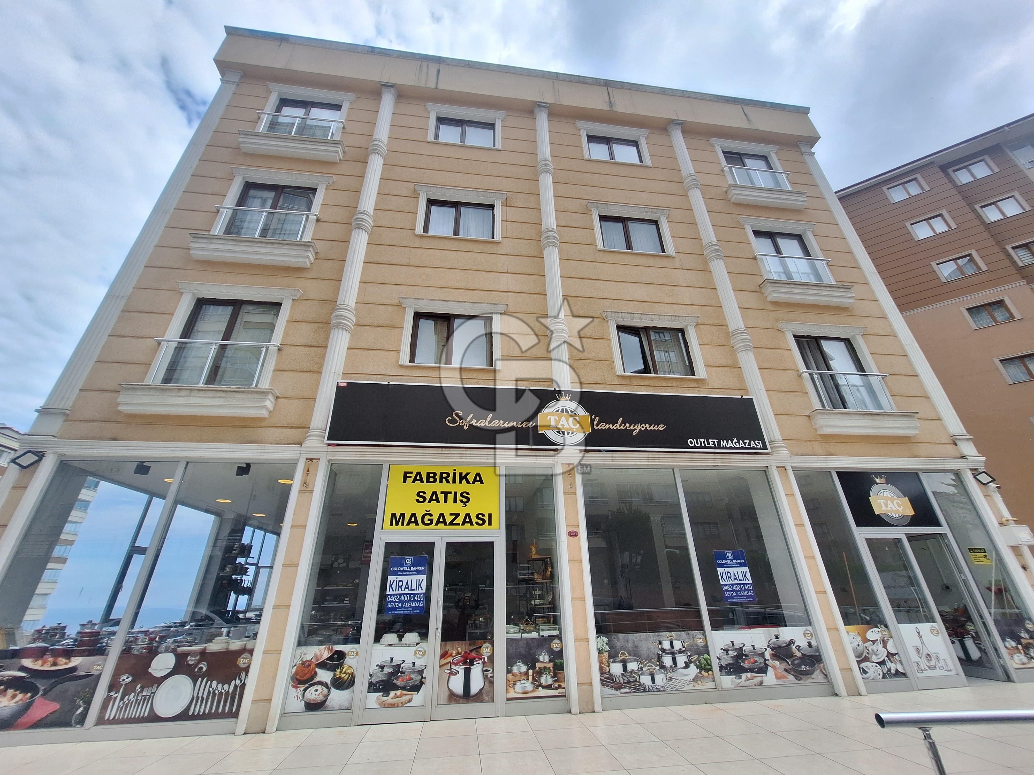 ÇUKURÇAYIR'DA KİRALIK İŞYERİ