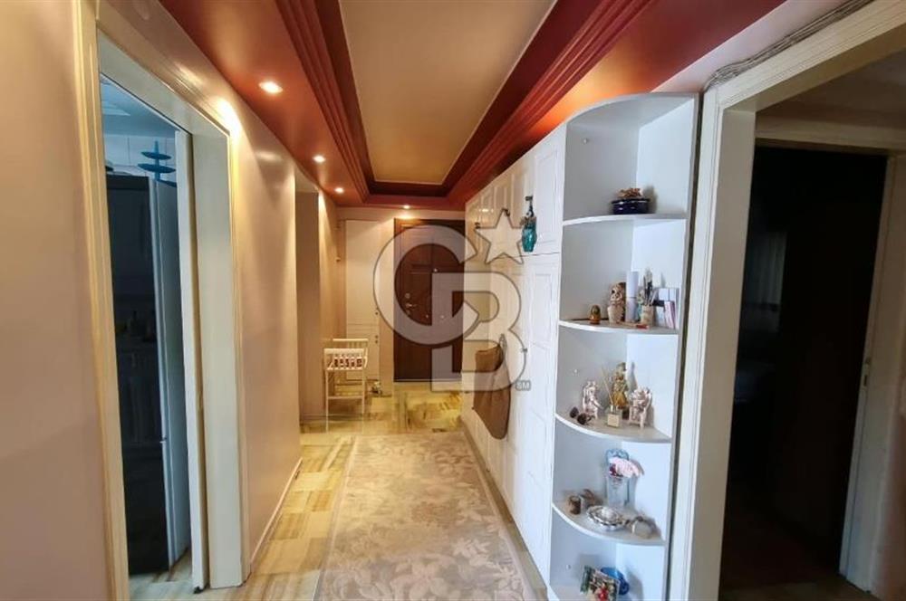 Girne Caddesi Erdil Sitesi'nde Satılık 170m² 3+1 Daire