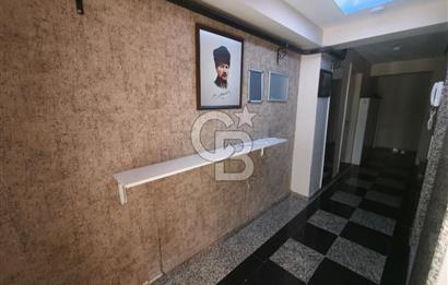 Karşıyaka Bostanlı'nın Kalbinde 2+1 Geniş ve Ferah Kiralık Daire
