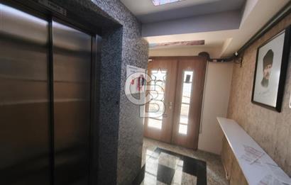 Karşıyaka Bostanlı'nın Kalbinde 2+1 Geniş ve Ferah Kiralık Daire