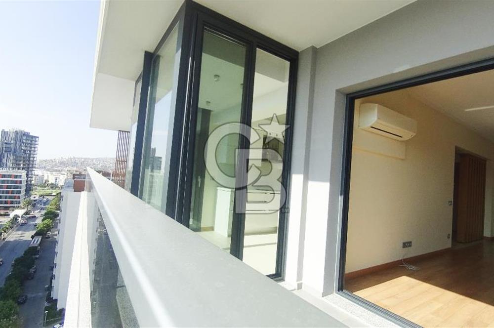 Mavişehir Modern 4'te Deniz Manzaralı Kiralık 3+1 Daire