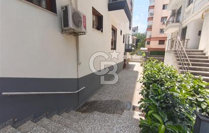 Karşıyaka Bostanlı'nın Kalbinde 2+1 Geniş ve Ferah Kiralık Daire