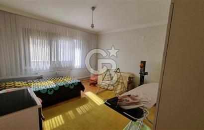 Girne Caddesi Erdil Sitesi'nde Satılık 170m² 3+1 Daire