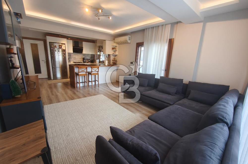 Karşıyaka Bostanlı'nın Kalbinde 2+1 Geniş ve Ferah Kiralık Daire