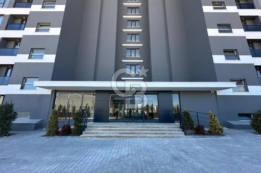 HAVALİMANINA KOMŞU JOVENPORT'TE SATILIK 1+1 YATIRIMLIK DAİRELER